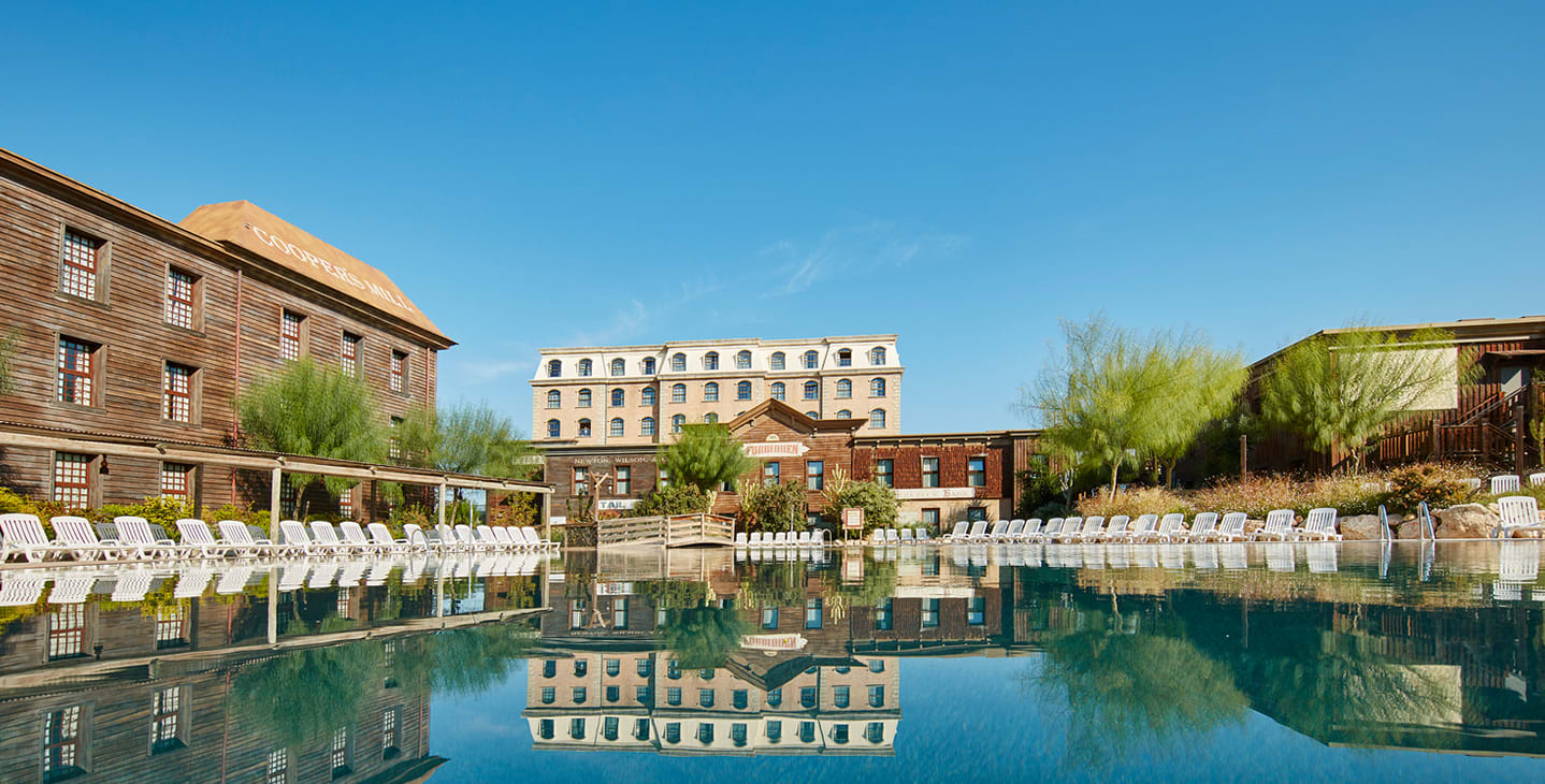 Hotel Gold River